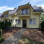 Semesterbostad Szeregowe Klif Pobierowo