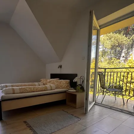 別荘 Szeregowe Klif ポビエロボ